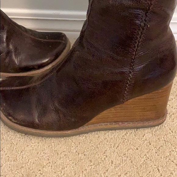 Boots - Picture 2 of 12